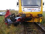 obrázek ke článku:  Škoda Favorit versus osobní vlak u obce Domoslavice