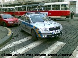 obrázek ke článku: Parkování policejního vozu v  Praze