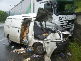 obrázek ke článku: Tragická čelní srážka dodávky  a kamionu ve Vsetíně