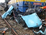 obrázek ke článku: Fiat Punto versus 605 tun těžká vlaková souprava	