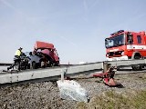 obrázek ke článku: Riskantně předjížděl a následnou autonehodu nepřežil