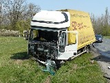 obrázek ke článku: Čelní střet nepřežil 23-letý řidič u Čečkovic